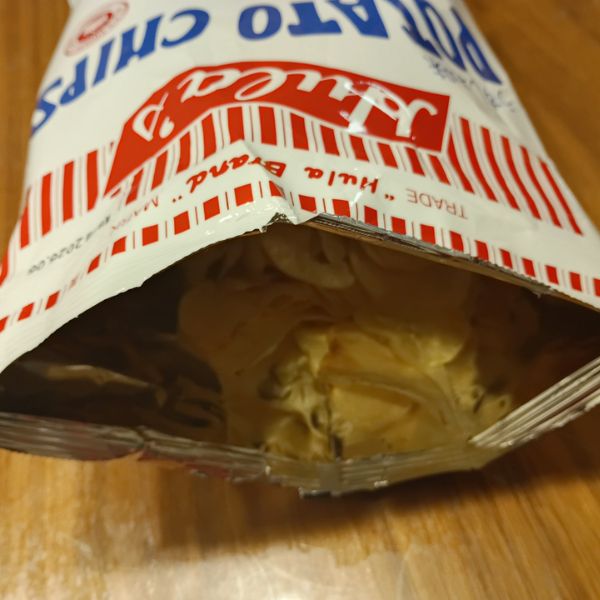 フラ印 マウイチップス うすしお味の写真